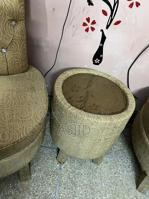 Comfortable Wooden Coffee Chairs with Matching Center Table