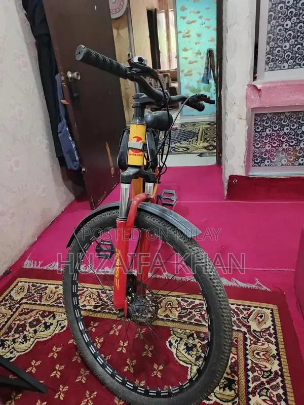 Sports Bicycle - Lightly Used Road/Mountain Bike