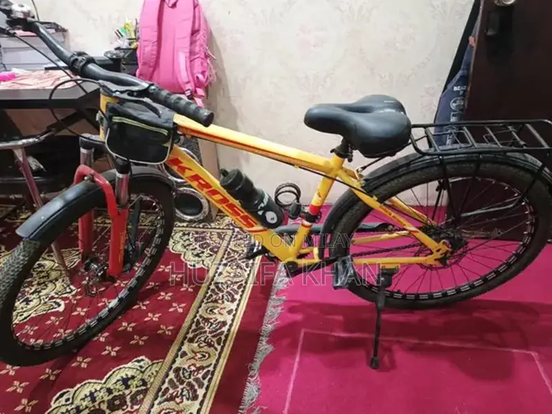 Sports Bicycle - Lightly Used Road/Mountain Bike