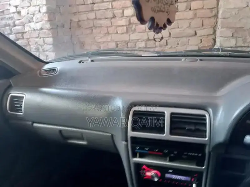 Suzuki Cultus VXR 2014 - Stylish Compact Sedan with Premium Features