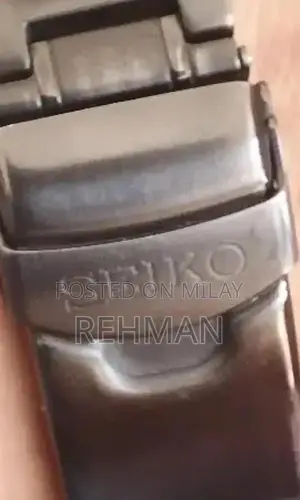 Seiko 5 Automatic Men's Sports Waterproof Watch - Black Design