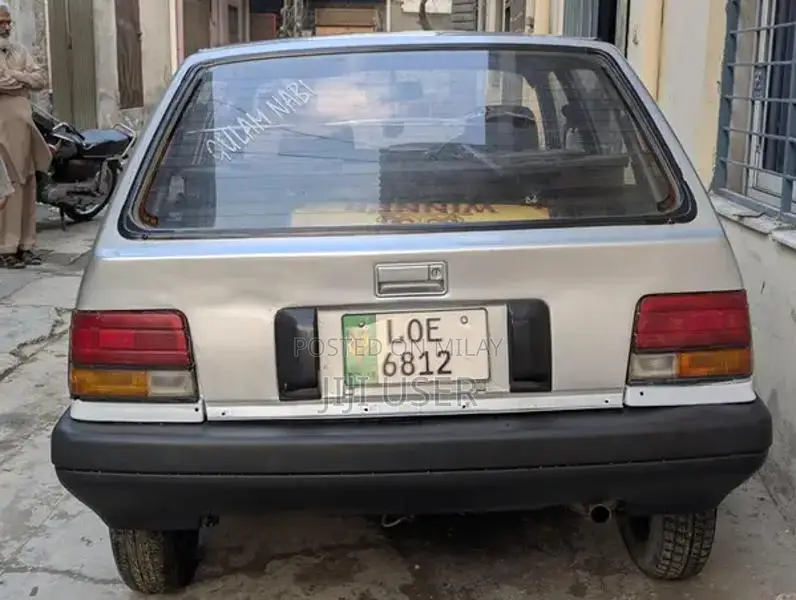 Khyber Sedan - Well-Maintained Car with AC and LCD Screen