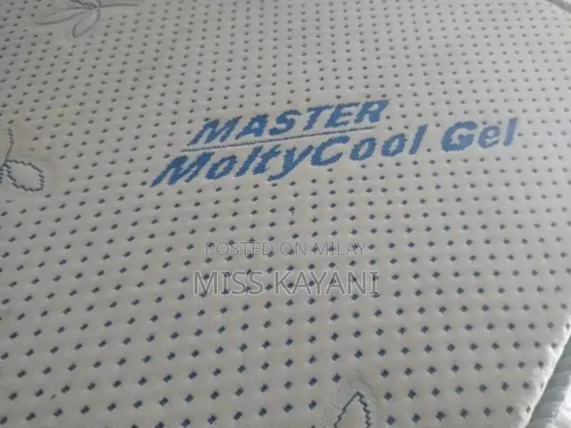 King Size Memory Foam Mattress - Cool Gel Technology