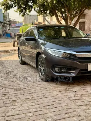 Honda Civic 2019 Sedan with Low Mileage