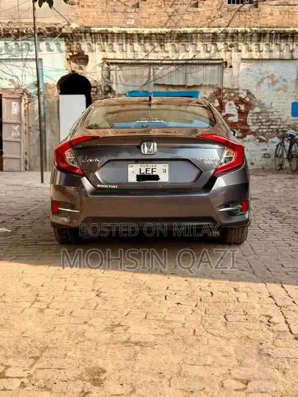 Honda Civic 2019 Sedan with Low Mileage
