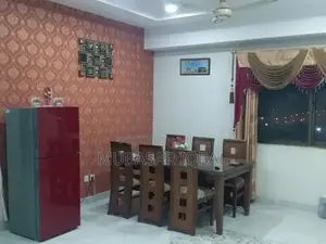 3-Bedroom Semi-Furnished Apartment with Zoo Views