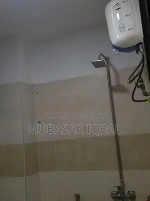 3-Bedroom Semi-Furnished Apartment with Zoo Views