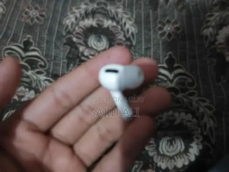 Wireless Earbuds with Long Battery Life