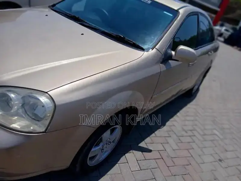 Chevrolet Optra Sedan - Well-Maintained Reliable Vehicle