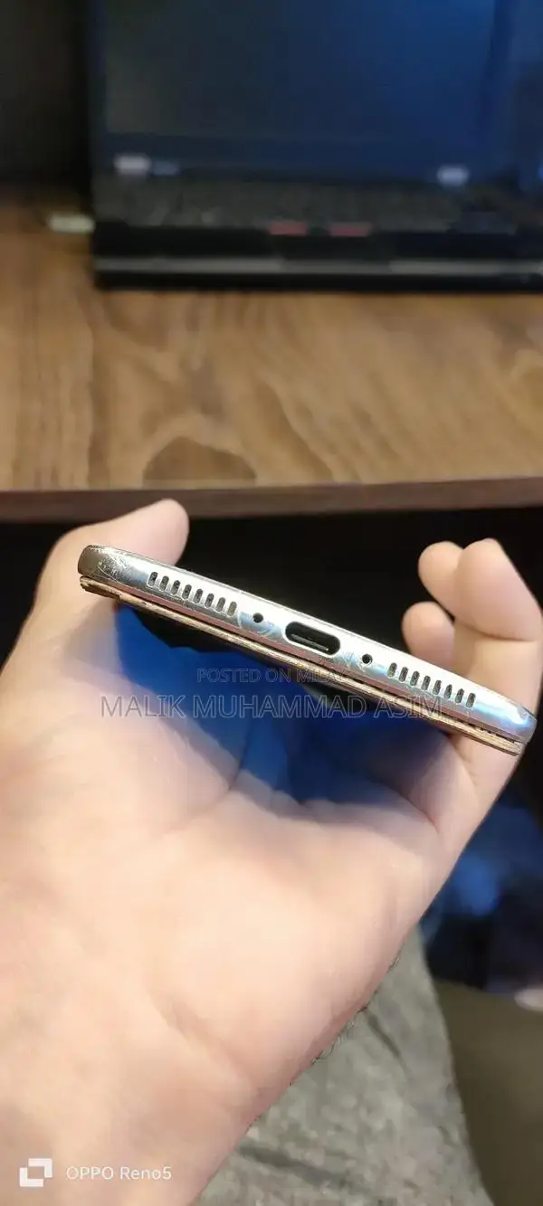 Huawei Mate 9 Smartphone 4GB RAM 64GB Storage