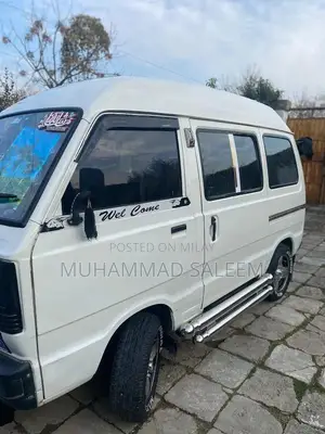 Suzuki Bolan Compact City Car with Alloy Wheels