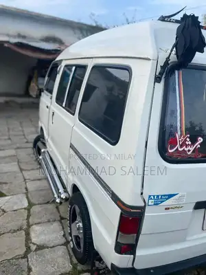 Suzuki Bolan Compact City Car with Alloy Wheels