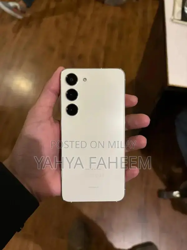 Samsung Galaxy Dual SIM Smartphone Excellent Condition