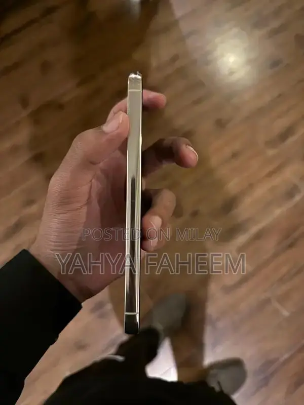 Samsung Galaxy Dual SIM Smartphone Excellent Condition