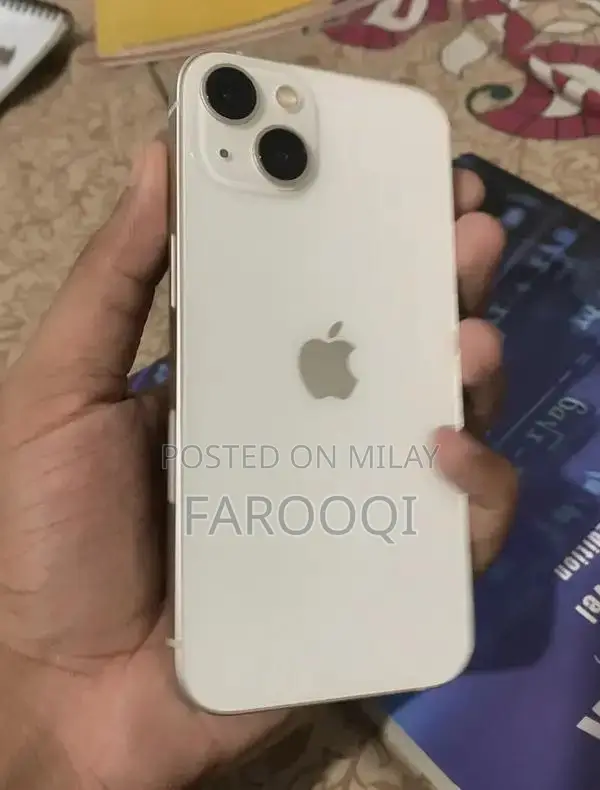 Apple iPhone 13 256GB White Unlocked Smartphone