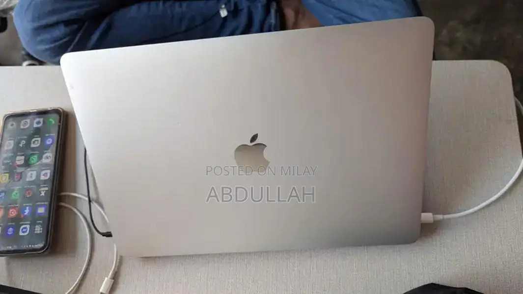 Apple MacBook Air 2019 Lightweight Laptop