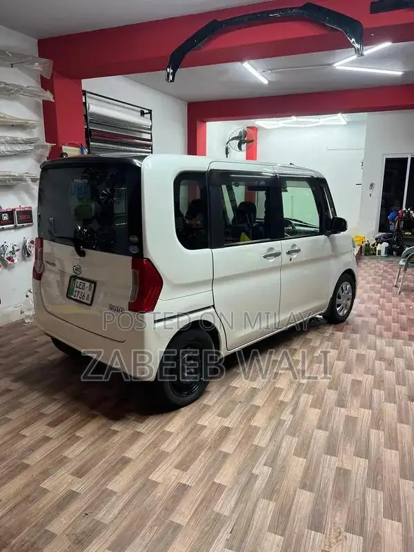 Daihasto Imported Japanese Compact Car