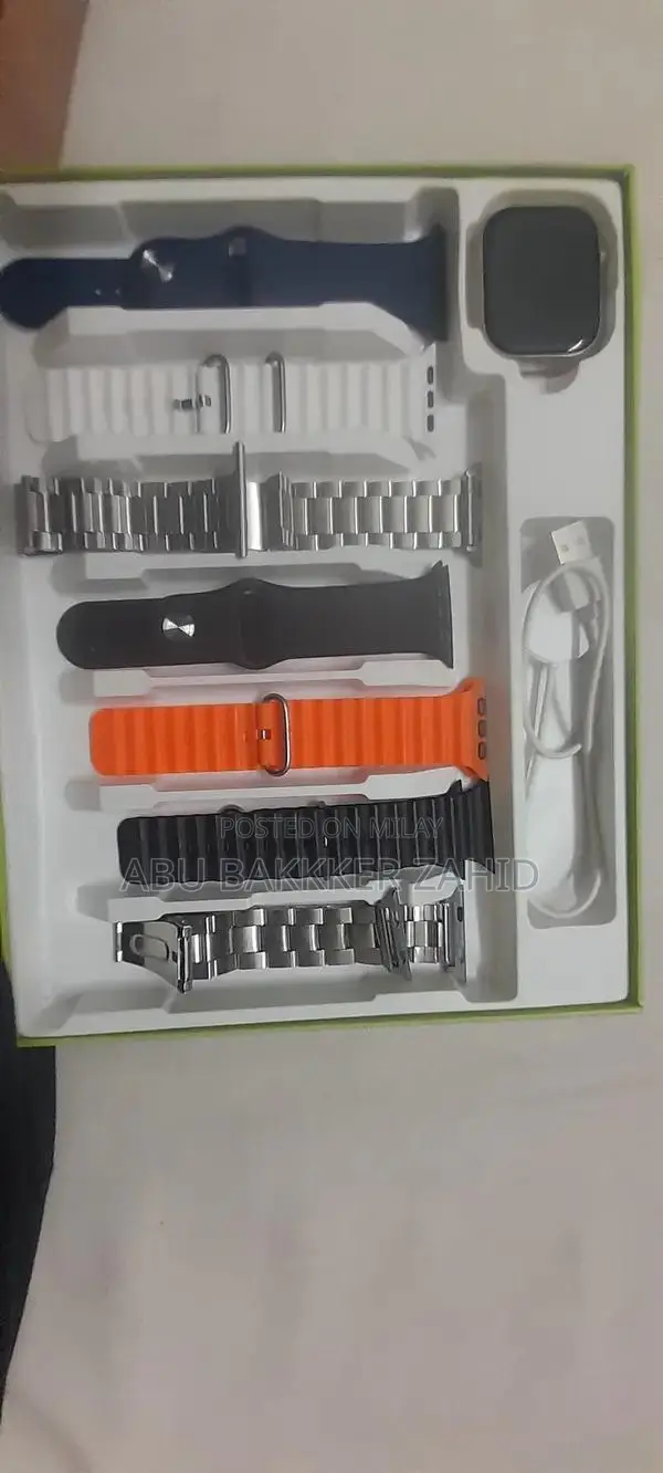 D9 Digital Smartwatch with 7 Interchangeable Straps