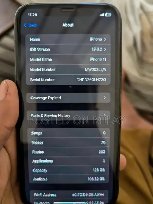 Dual SIM Smartphone with Advanced Communication Features