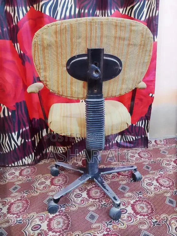 Used Office Chair with Working Wheels