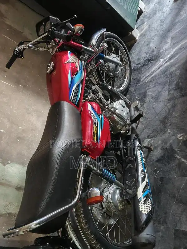 Motorcycle Parts for Hona 125 Vehicle