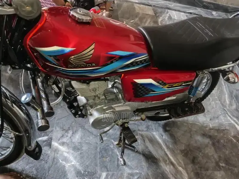 Motorcycle Parts for Hona 125 Vehicle