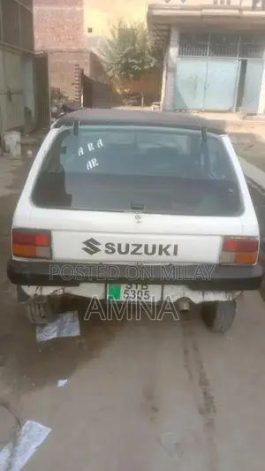 Photo - Suzuki FX Compact Sedan - Reliable City Car