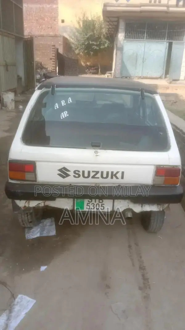 Suzuki FX Compact Sedan - Reliable City Car