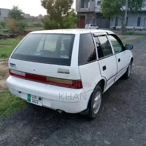 Photo - Cultus VXR Compact Sedan in Excellent Condition