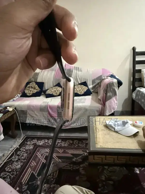 Apple Watch Series 10 46mm Rose Gold - Pristine Condition