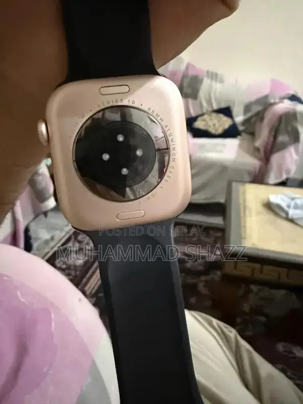 Apple Watch Series 10 46mm Rose Gold - Pristine Condition