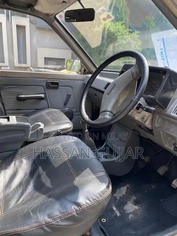 Suzuki Mehran VX Euro 2 Compact Family Car