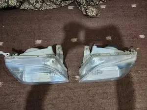 Suzuki Cultus Headlights - Used Replacement Headlight Set