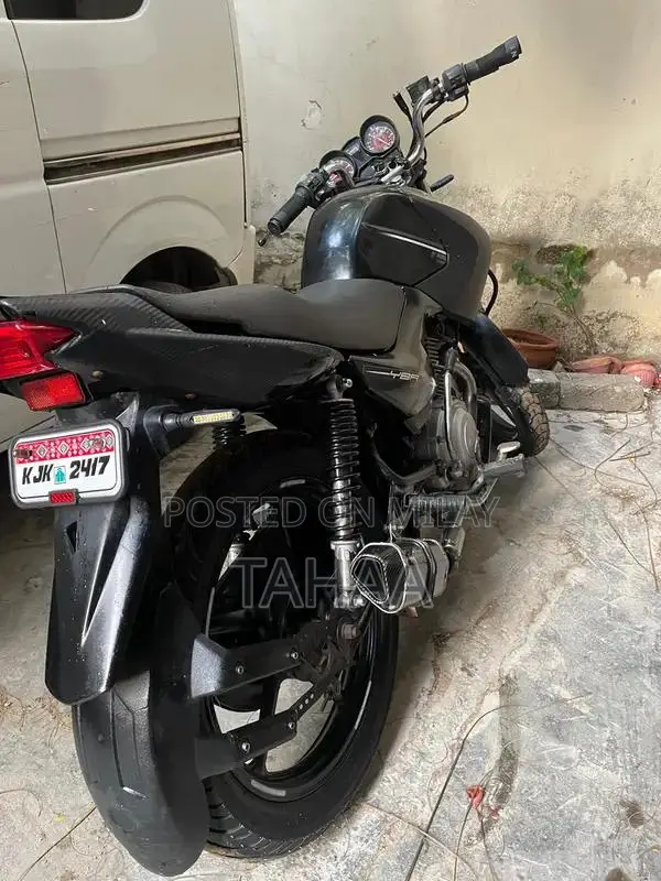 Yamaha YBR Motorcycle - 2016 Model with Low Mileage