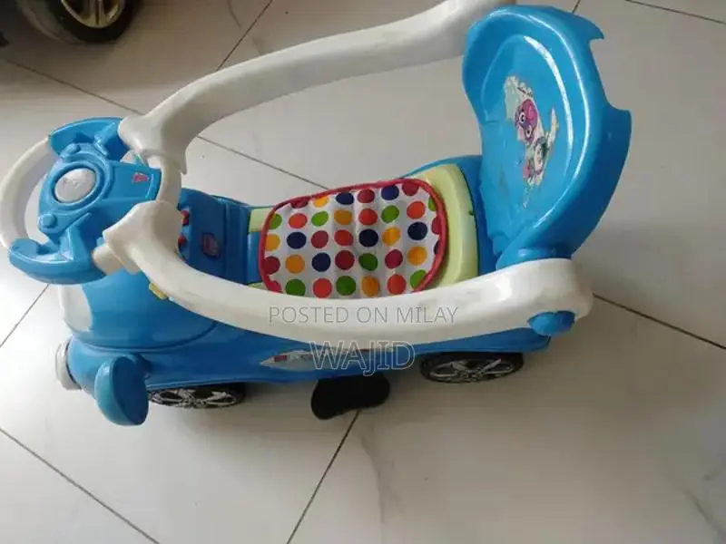 Baby Car Seat or Toy Outdoor Play Structure