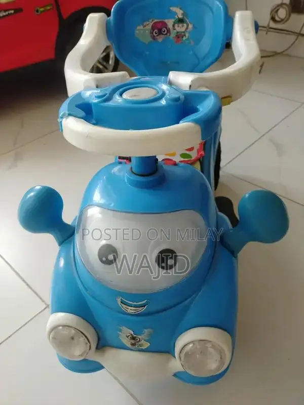 Baby Car Seat or Toy Outdoor Play Structure