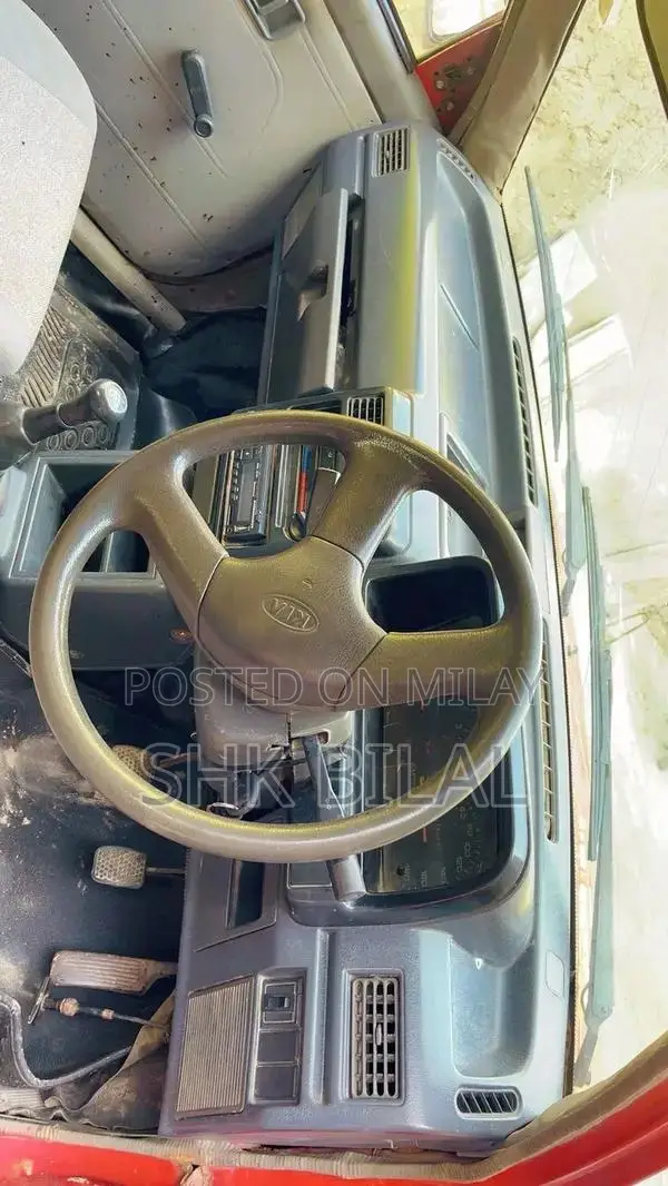 Kia Classic gari 2001 model full ok condition Ac on document complete