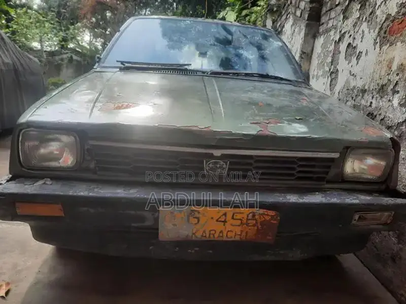 Subaru Japanese Import Sedan with 1000 CC Engine