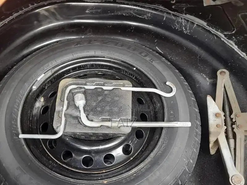 Toyota Corolla XLI 2007 Sedan - Well Maintained Family Car