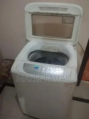 11kg Top Load Washing Machine - Large Capacity Home Laundry Appliance