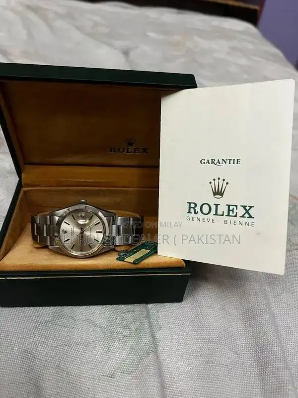 Luxury Watch Buying Service for Swiss Timepieces