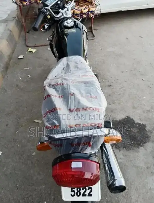 Honda 2009 model Lahore number