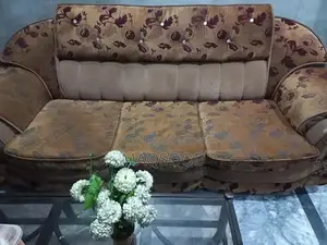 5 Seater Wooden Living Room Sofa Set with Optional Glass Table