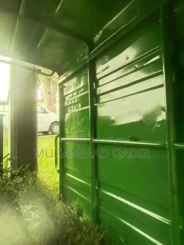 Suzuki Wagon Compact City Car - Stylish and Efficient Urban Transporta