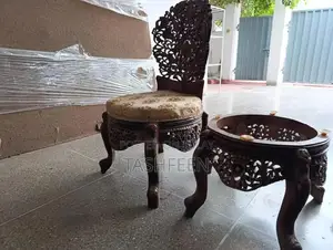 Coffee chairs and table set