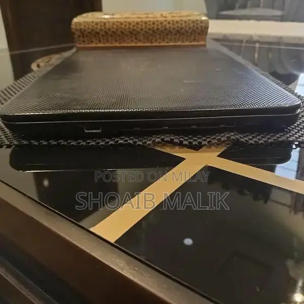 Dell Laptops: Core i3 and Pentium Models with Dual Storage