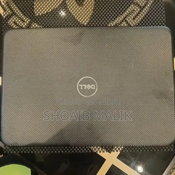 Dell Laptops: Core i3 and Pentium Models with Dual Storage