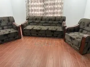 5-Seater Living Room Sofa - Comfortable & Stylish Design