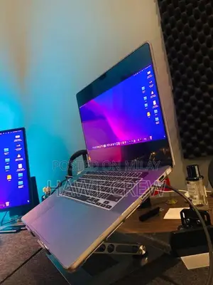 Apple MacBook Pro M1 Max 16" High-Performance Laptop