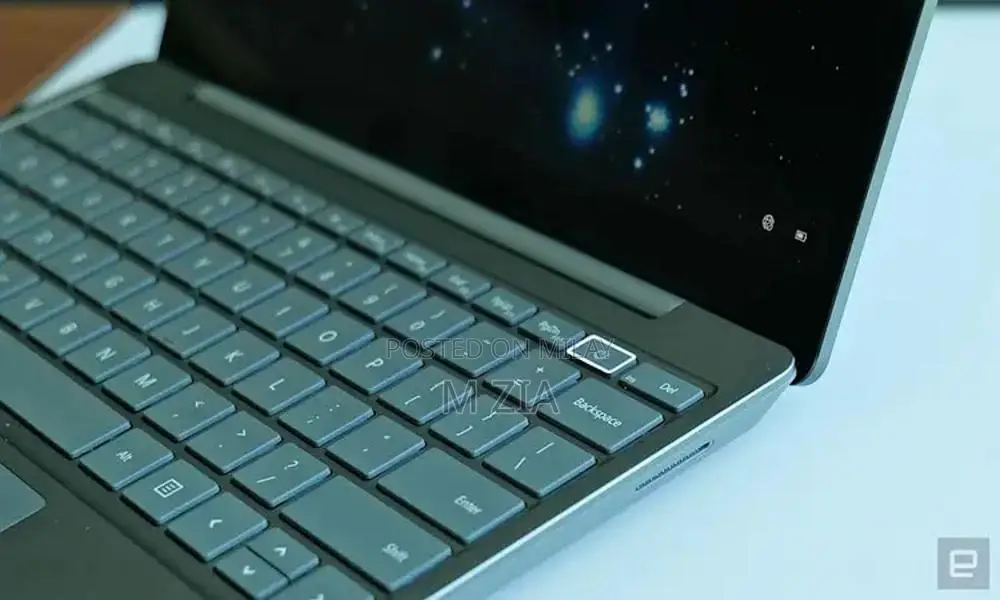 Microsoft Surface Go2 Touchscreen Laptop - 11th Gen i5